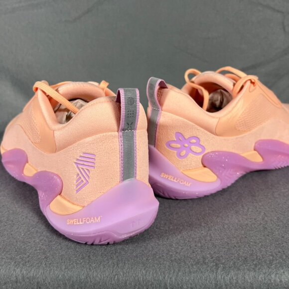 Danielle Brandon R.A.D one v2 trainers M 12 SOLD OUT - Picture 3 of 8